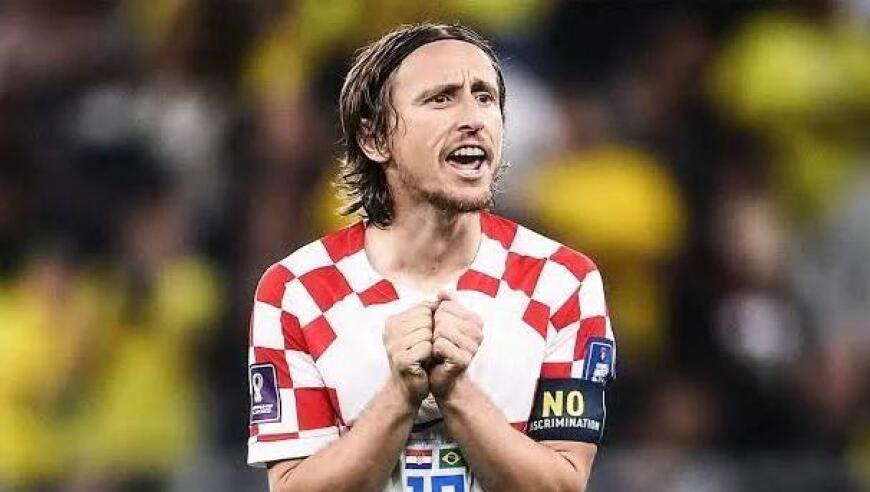 喜鹊9000万招揽谢什科，曼联理智退场是上策！